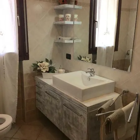 Casa Lella Апартаменти *